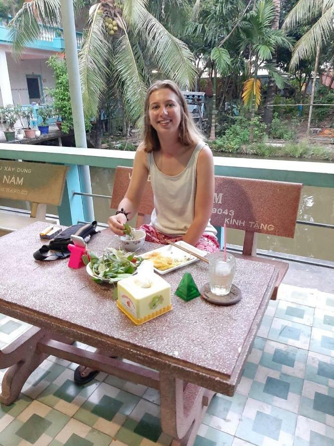 Khach San 20 Ξενοδοχείο Chau Doc Εξωτερικό φωτογραφία